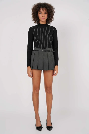 Kadın Siyah Yarım Balıkçı Önü Taşlı Body HZL25W-BD19221