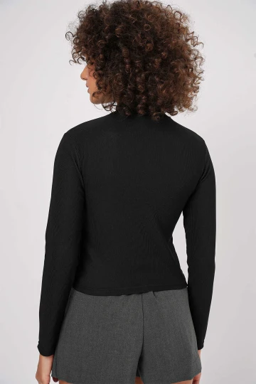 Kadın Siyah Yarım Balıkçı Önü Taşlı Body HZL25W-BD19221