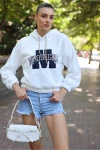 Kadın Beyaz Baskılı Beli Lastikli Kapüşonlu Rahat Peluş Sweatshirt HZL23W-BD1554131
